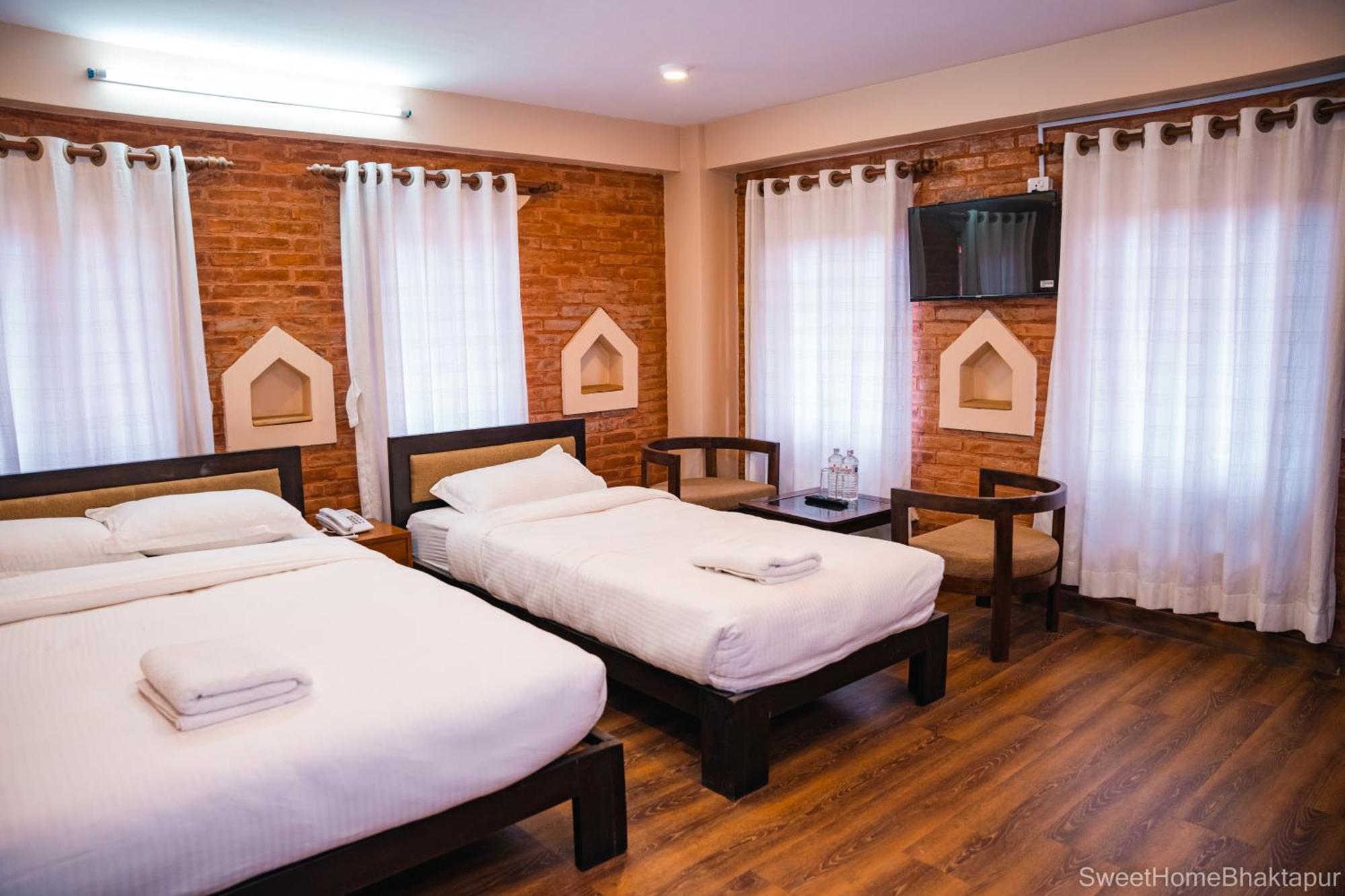 Hotel Sweet Home Bhatgoan Exterior foto