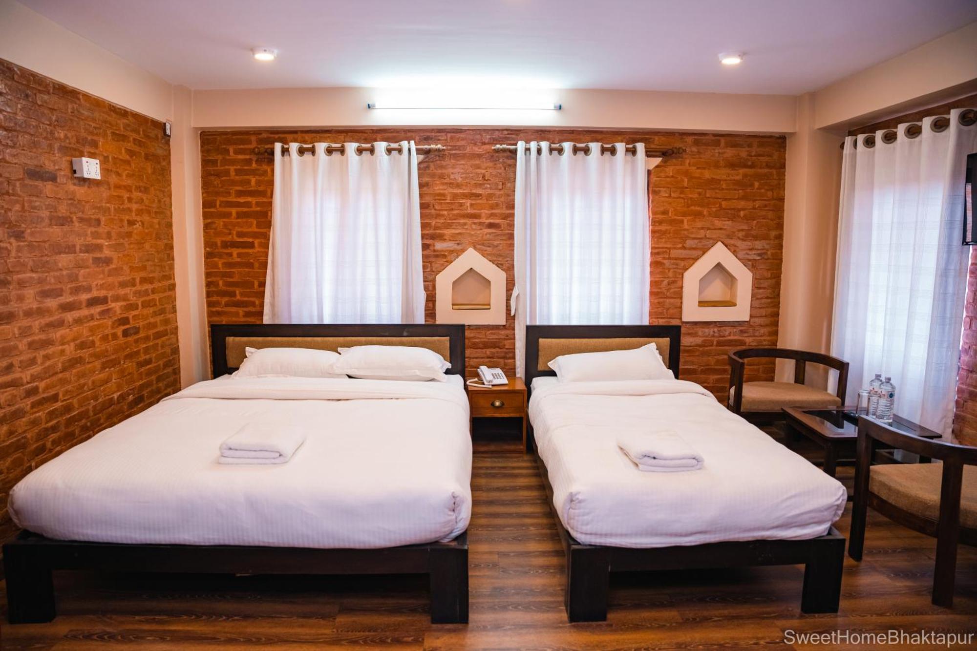 Hotel Sweet Home Bhatgoan Exterior foto