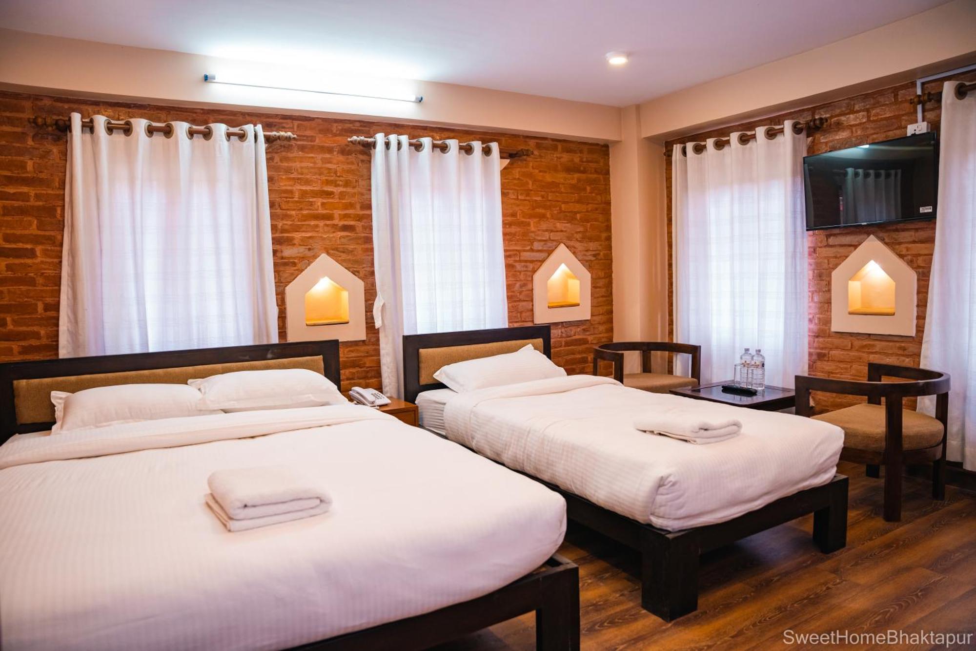 Hotel Sweet Home Bhatgoan Exterior foto