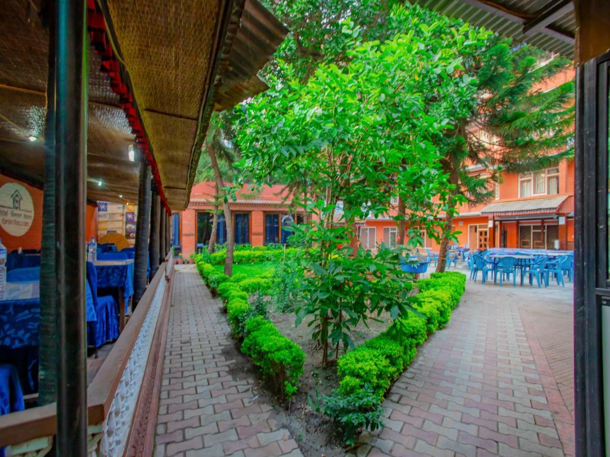 Hotel Sweet Home Bhatgoan Exterior foto